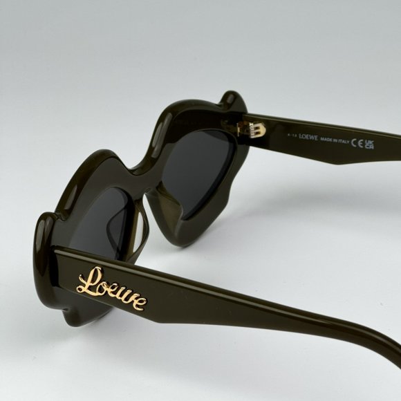 Loewe LW40109U 96A BRAND NEW Sunglasses Khaky Smoke Geometric Unisex - Picture 8 of 11